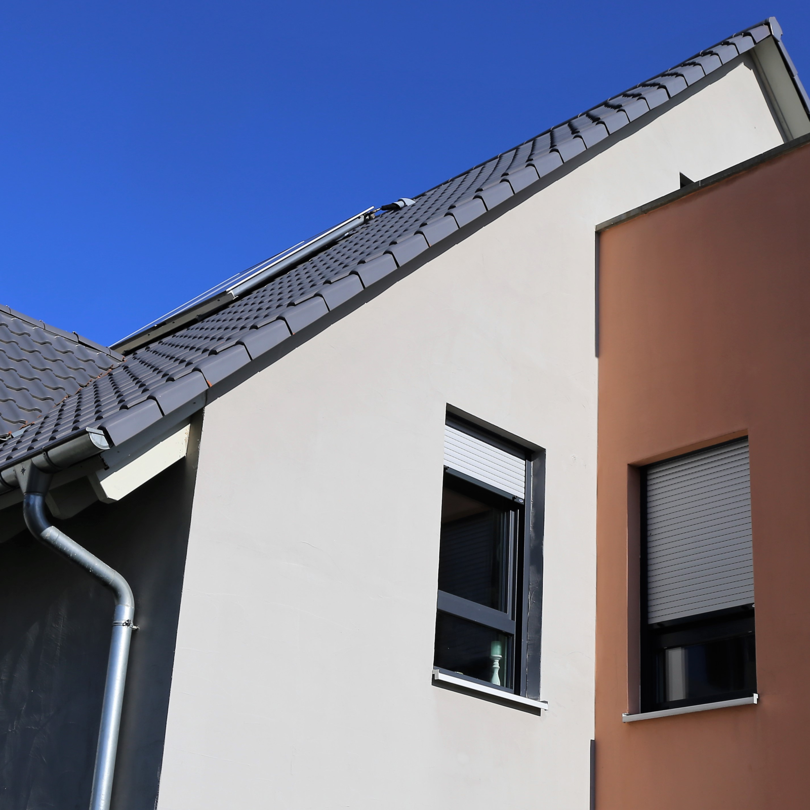 Illustration de travaux de rénovation avec ravalement de façade